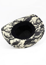Load image into Gallery viewer, Ivory Snakeskin Steer Western Straw Cowgirl Hat
