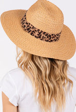 Load image into Gallery viewer, Leopard Straw Sun Hat
