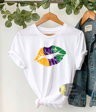 Load image into Gallery viewer, Mardi Gras Fleur De Lis Kiss Lips Women&#39;s T-Shirt
