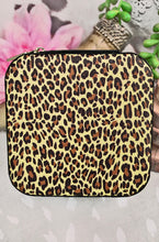 Load image into Gallery viewer, Leopard Small Travel Jewelry Box
